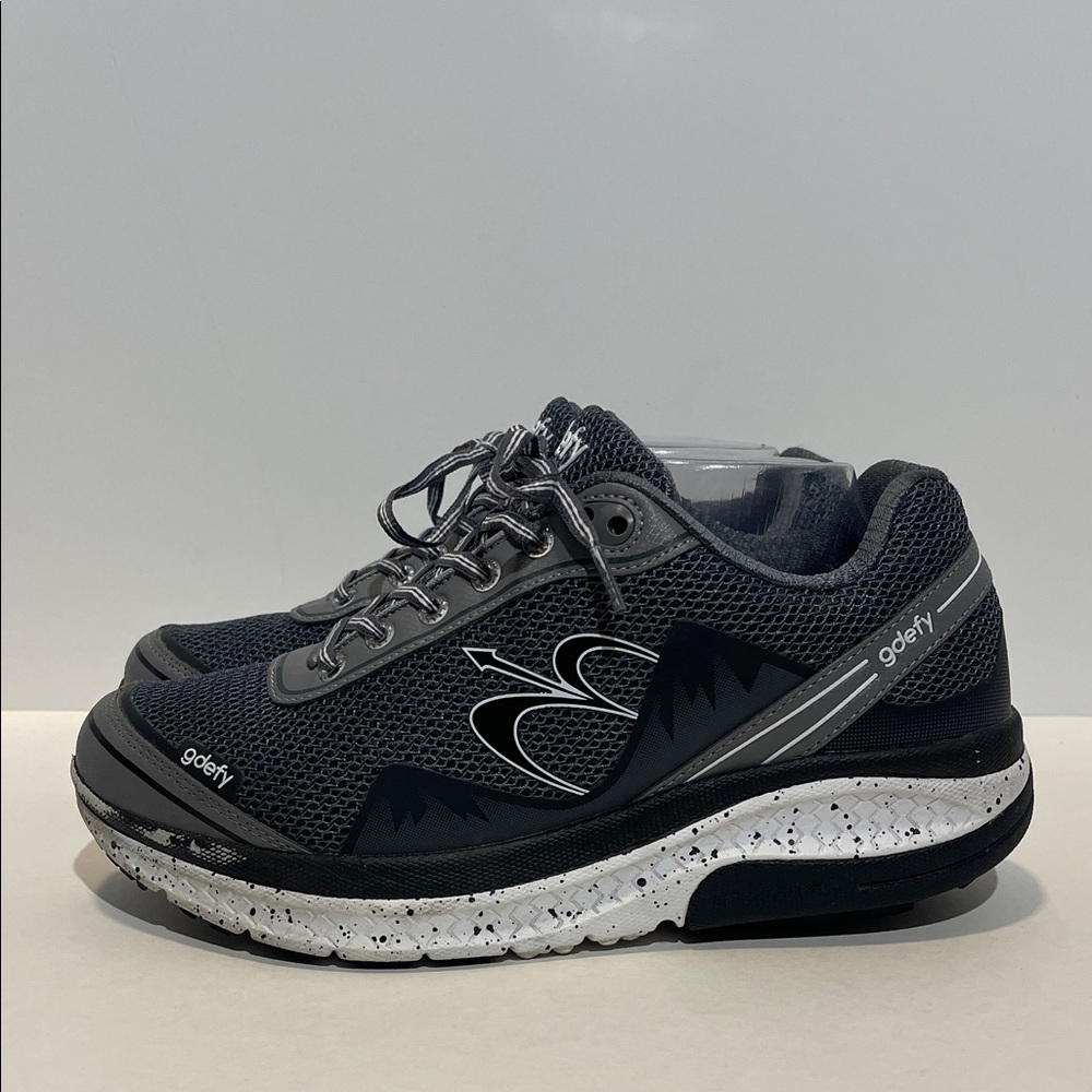 Gravity Defyer Gdefy Mighty Walk Women’s Size 9 Gray Black Athletic Sneakers
